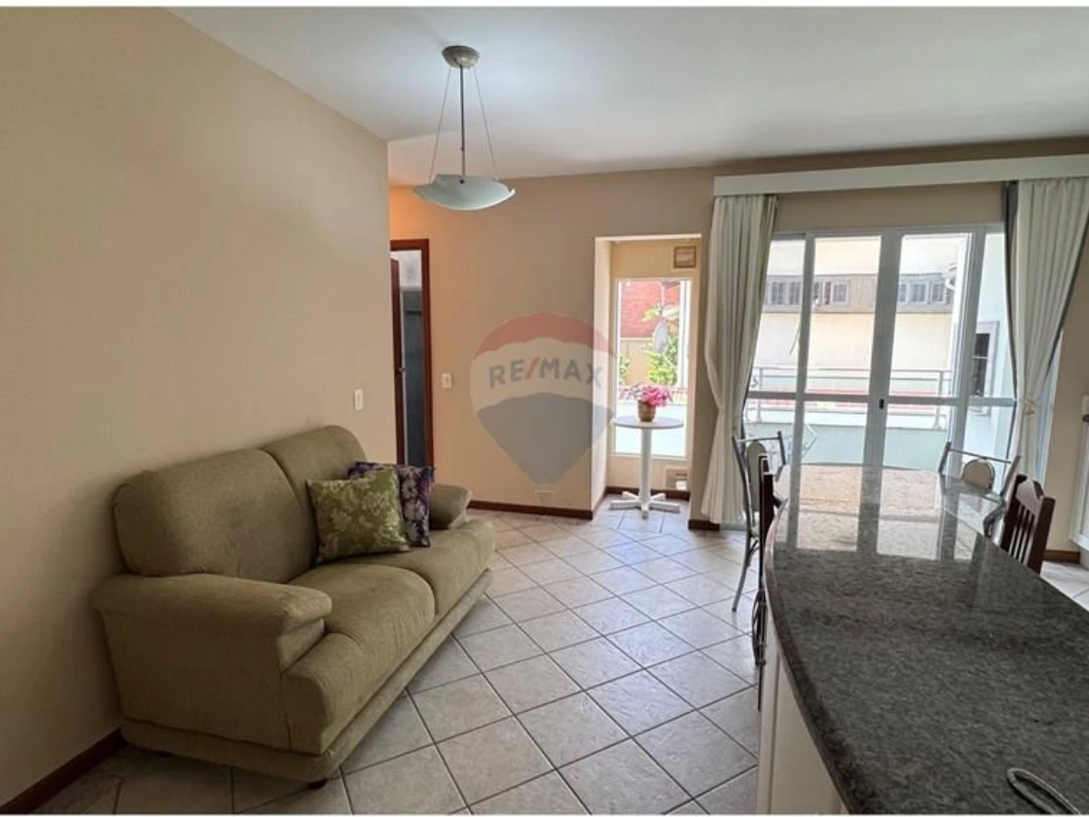 Apartamento 2 Quartos à Venda em Canasvieiras, Florianópolis — 77 m²