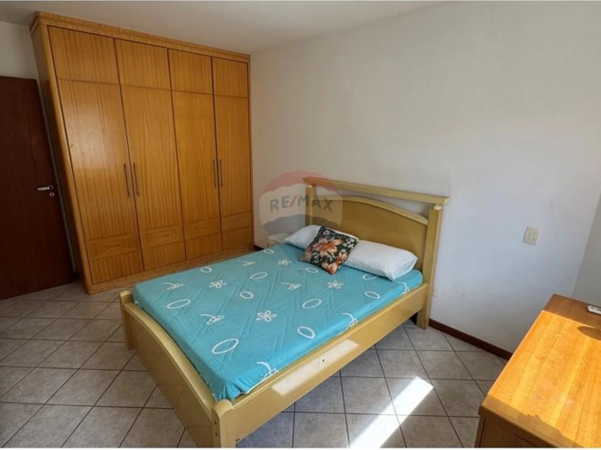 Apartamento 2 Quartos à Venda em Canasvieiras, Florianópolis — 77 m²