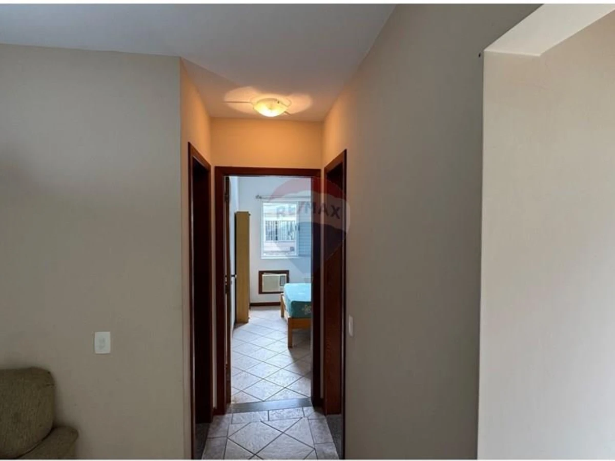 Apartamento 2 Quartos à Venda em Canasvieiras, Florianópolis — 77 m²