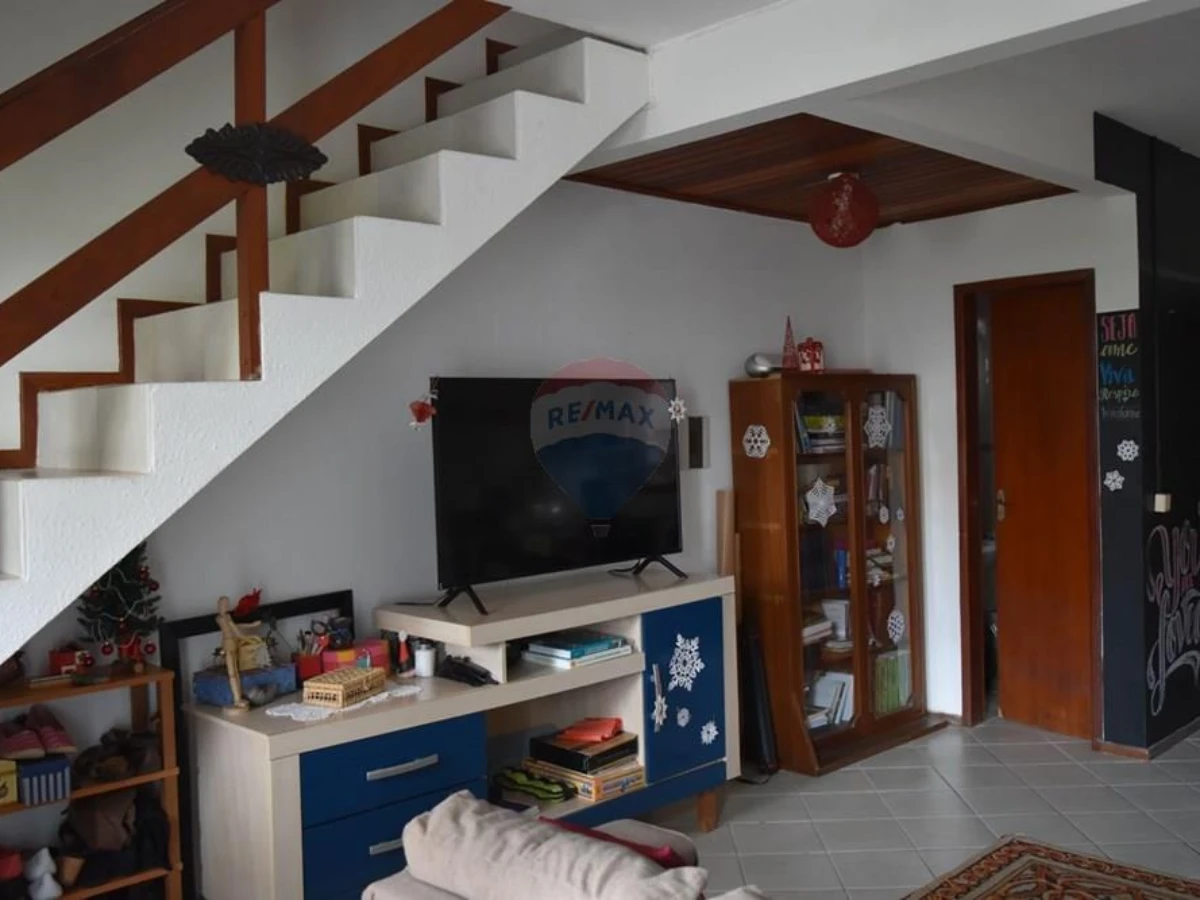 Sobrado 2 Dormitórios à Venda em Ingleses, Florianópolis