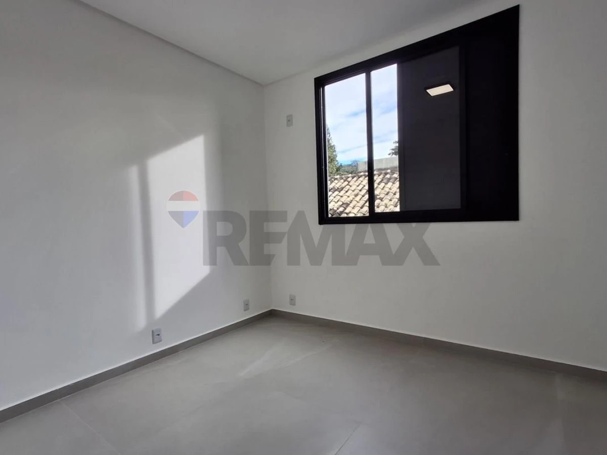 Casa Duplex Nova com 3 Dormitórios à Venda em Ingleses, Florianópolis