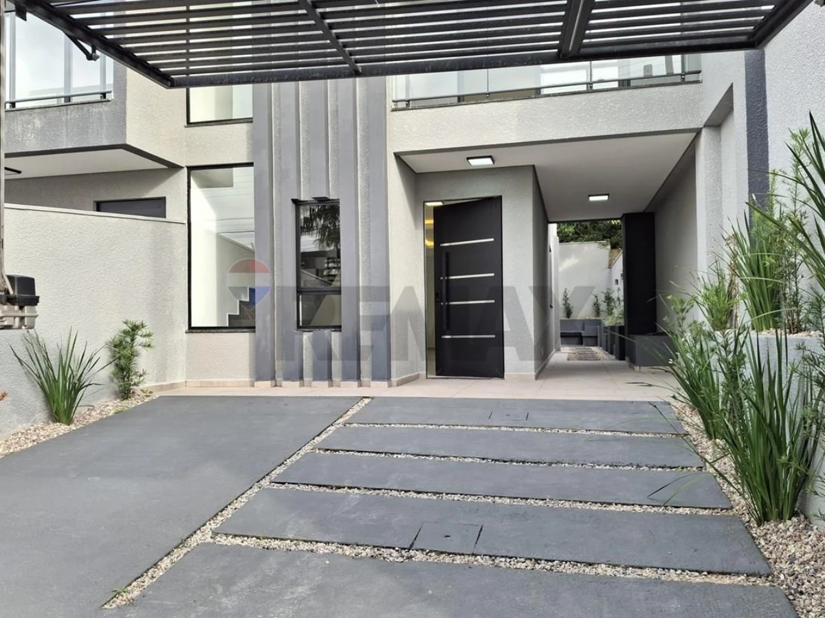 Casa Duplex Nova com 3 Dormitórios à Venda em Ingleses, Florianópolis
