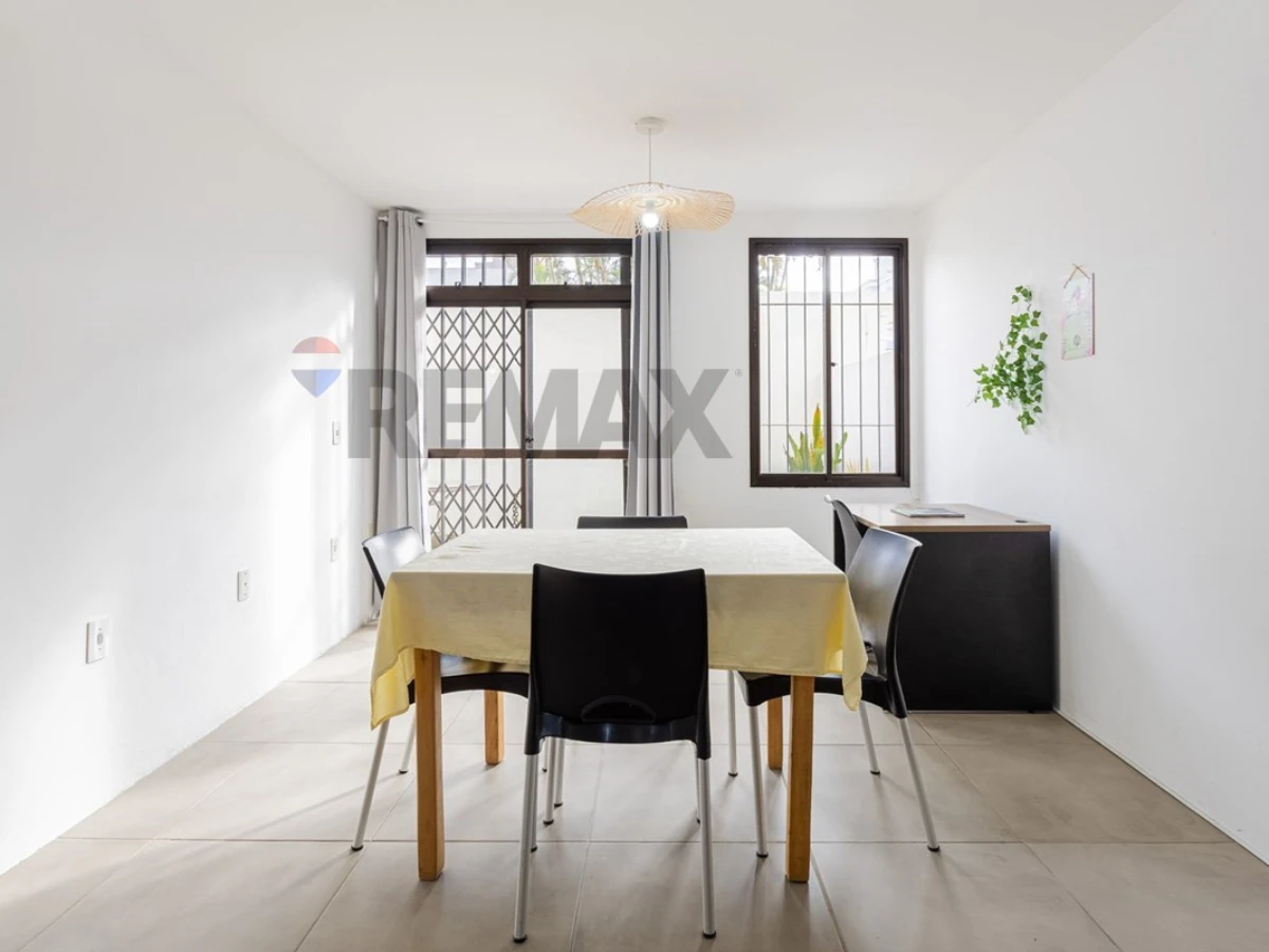 Apartamento 1 Quarto à Venda em Canasvieiras, Florianópolis