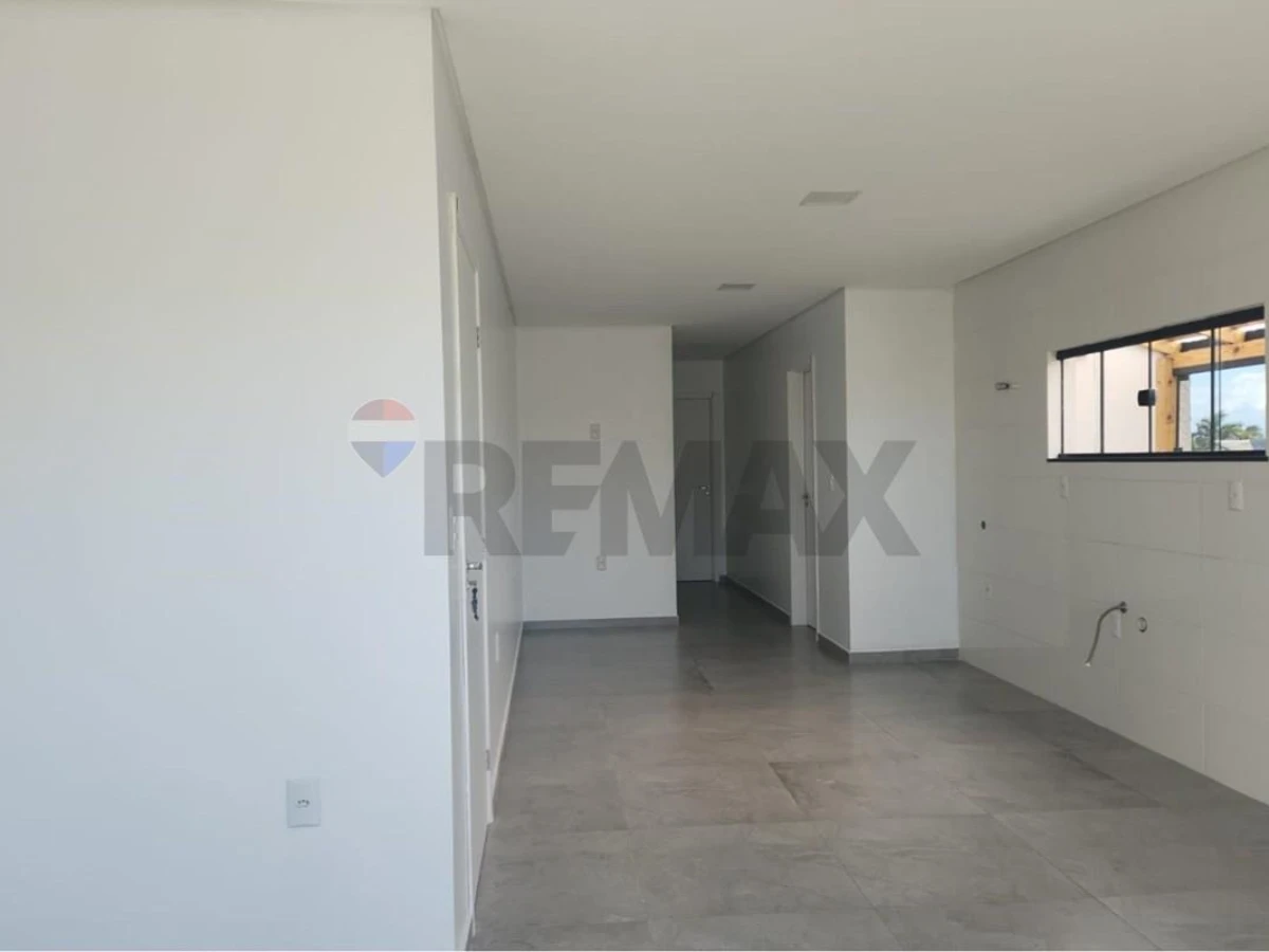 Apartamento 2 Dormitórios à Venda no Campeche, Florianópolis — 85 m²