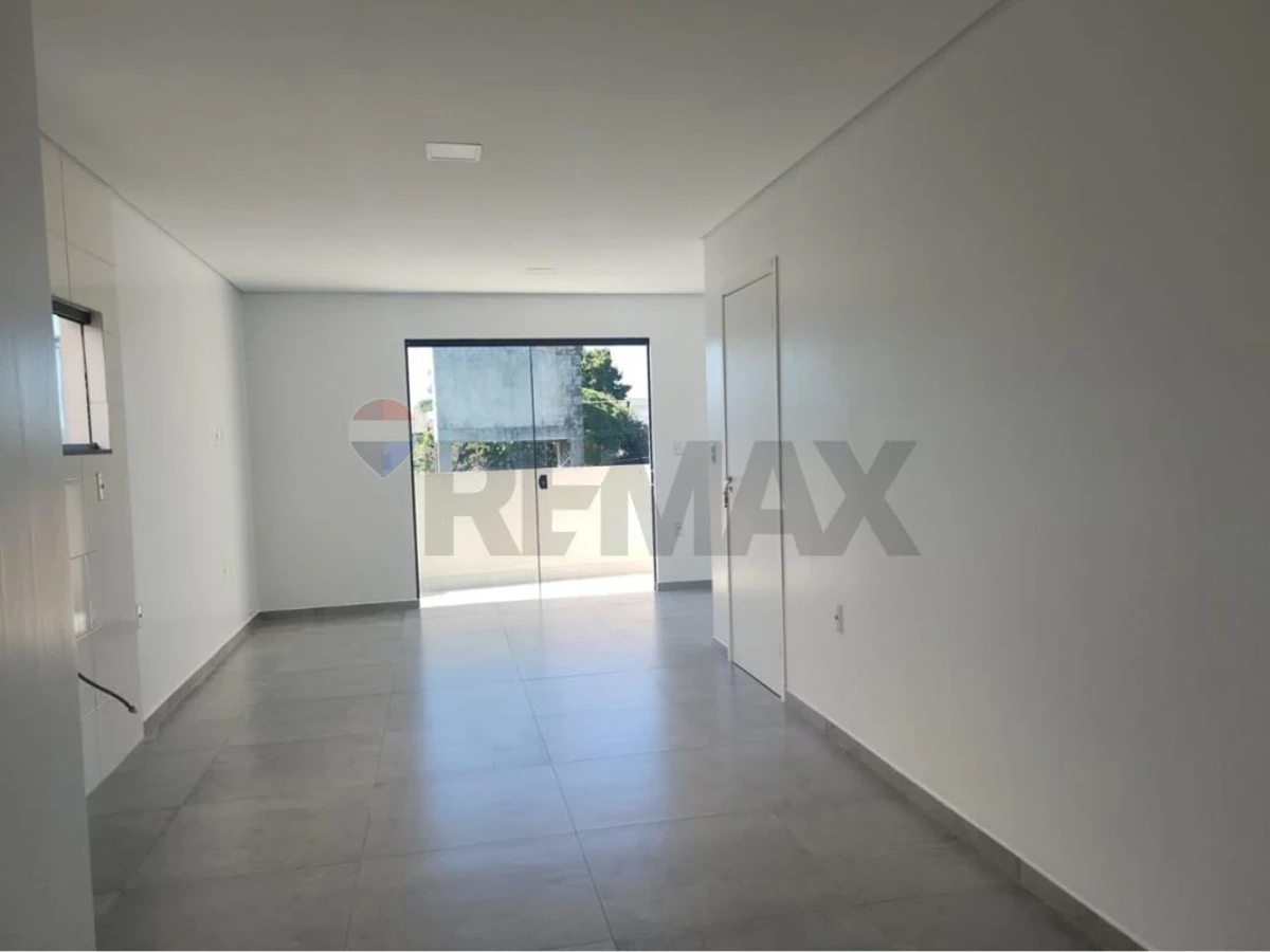 Apartamento 2 Dormitórios à Venda no Campeche, Florianópolis — 85 m²