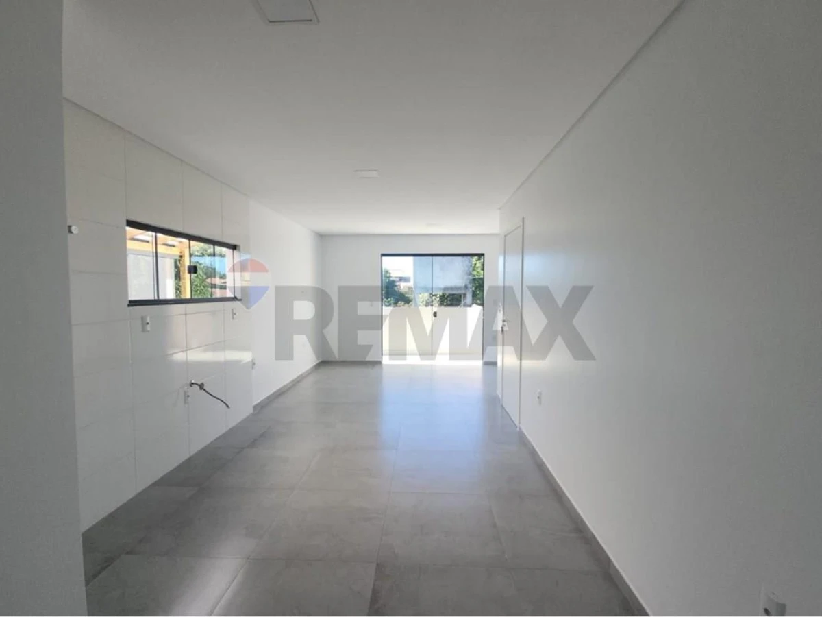 Apartamento 2 Dormitórios à Venda no Campeche, Florianópolis — 85 m²