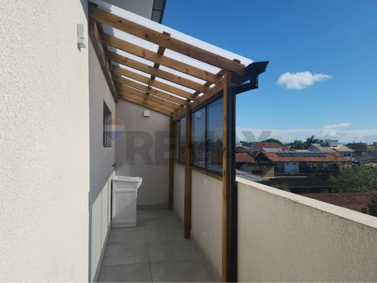 Apartamento 2 Dormitórios à Venda no Campeche, Florianópolis — 85 m²