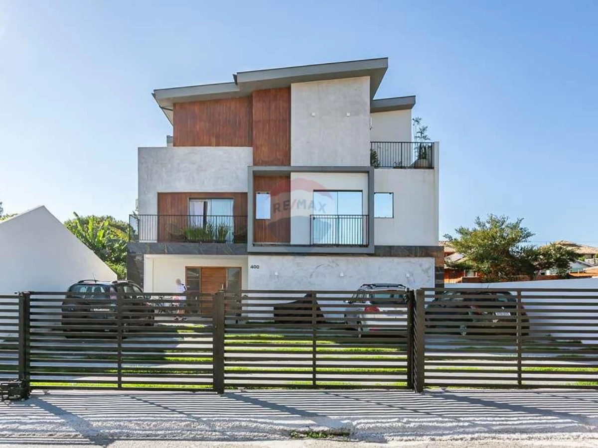Apartamento 2 Dormitórios à Venda no Campeche, Florianópolis — 85 m²