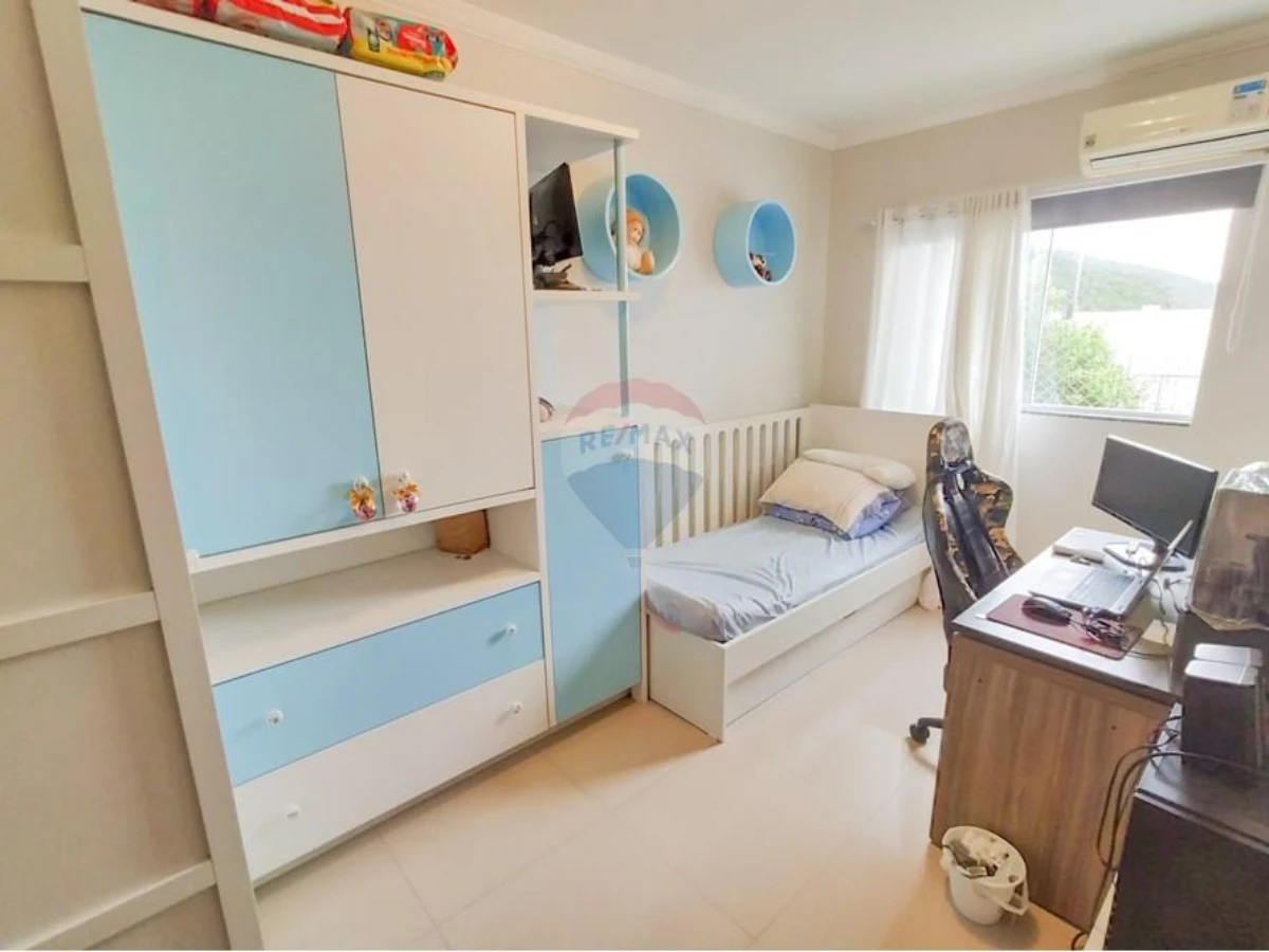 Cobertura Mobiliada à Venda — 3 Quartos, Ingleses, Florianópolis