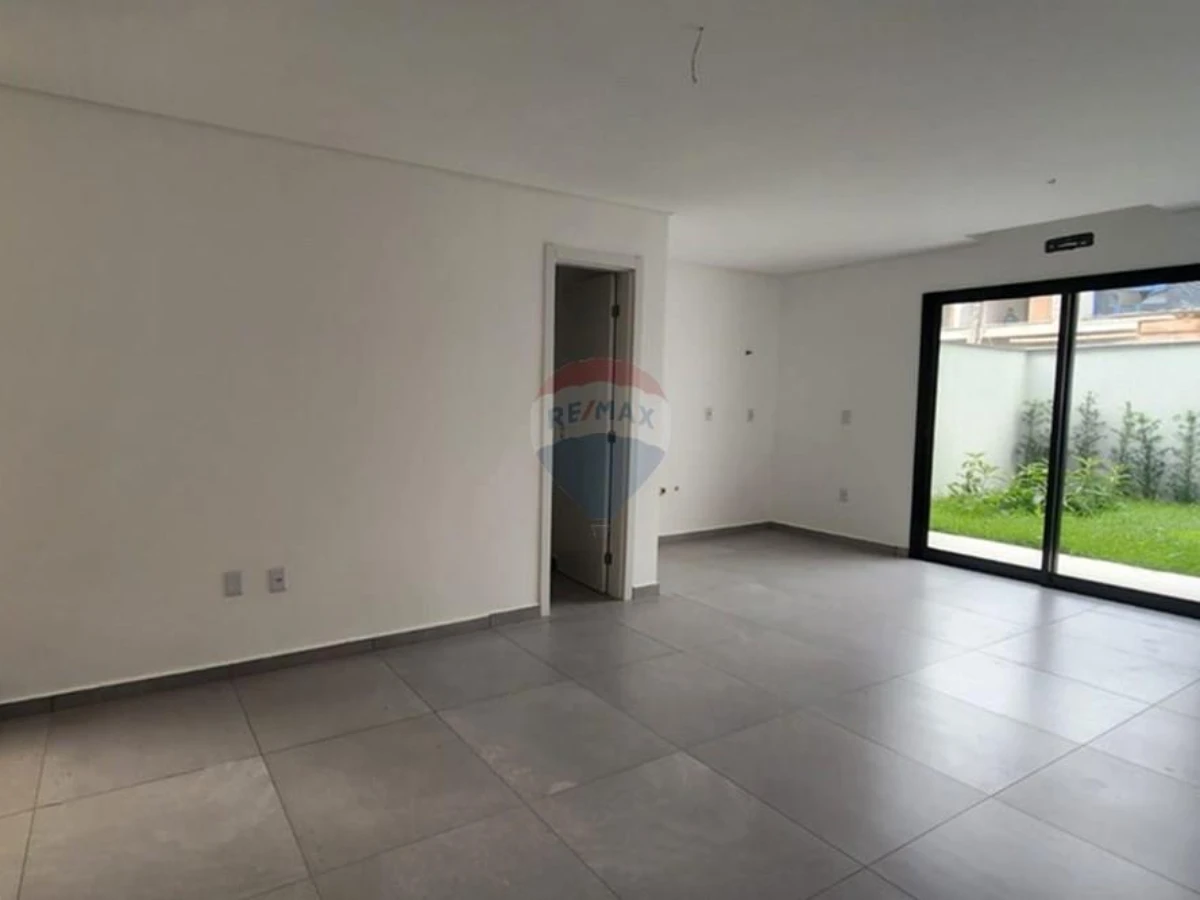 Sobrado geminado com 2 suítes à venda em Ingleses, Florianópolis