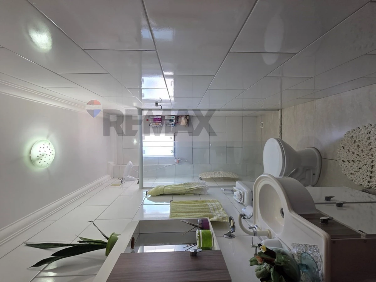 Apartamento 2 Dormitórios com Terraço Privativo à Venda em Ingleses, Florianópolis