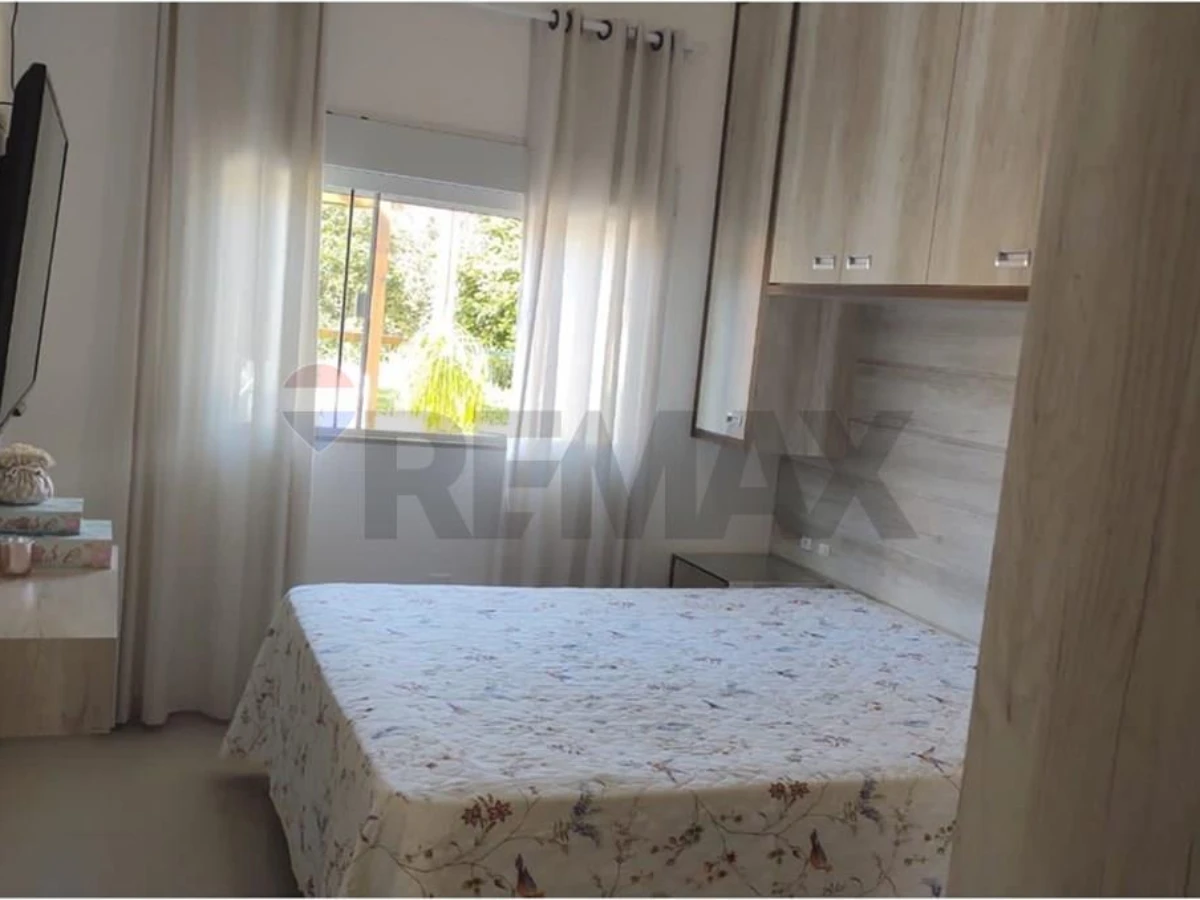 Casa 2 Quartos com Piscina à Venda em Cachoeira do Bom Jesus, Florianópolis