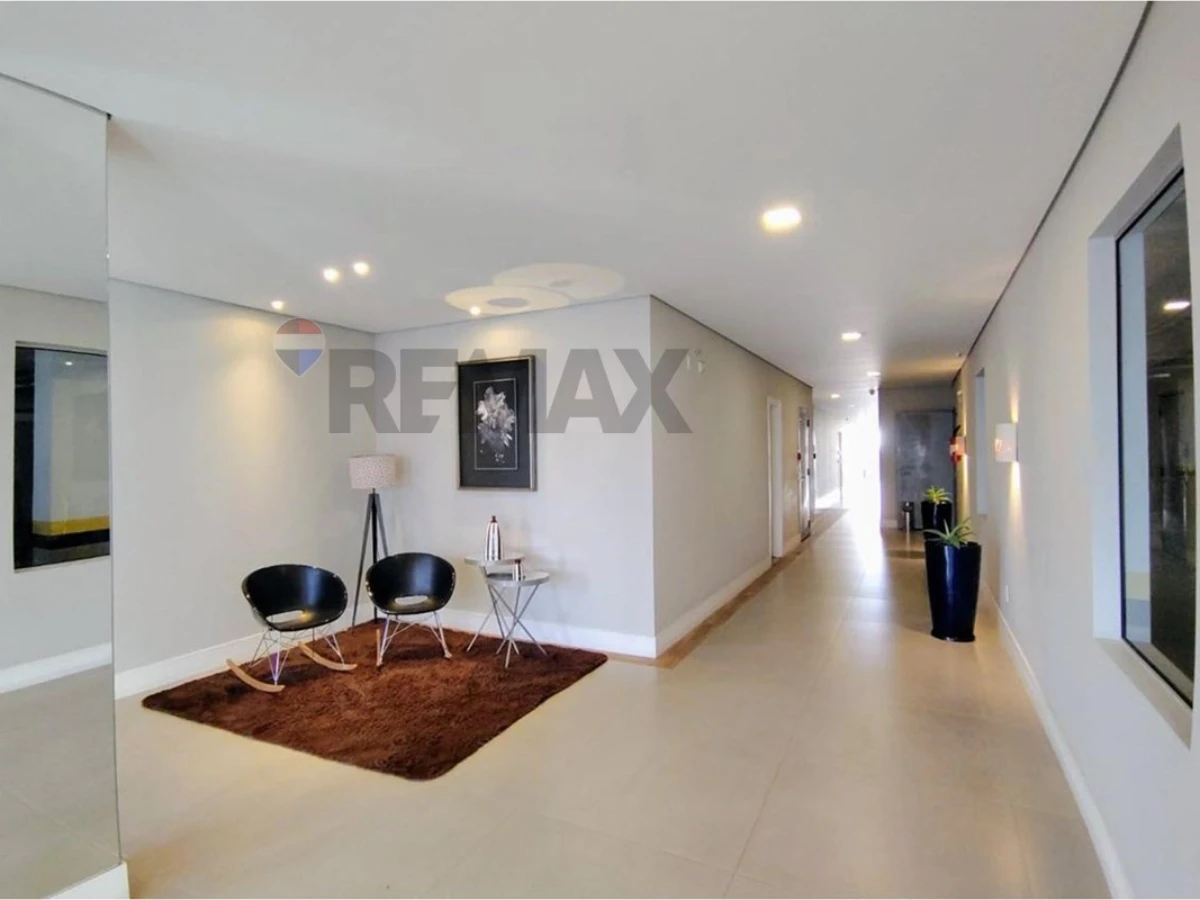 Apartamento 2 Dormitórios à Venda no Abraão, Florianópolis