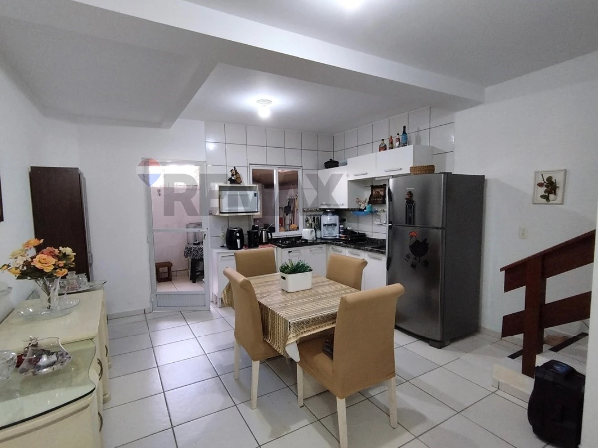Sobrado 2 Suítes à Venda — Ingleses, Florianópolis